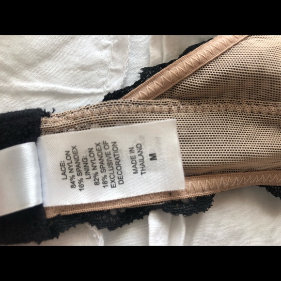 Saki Black Lace Halter Bralette Sz. M - Picture 6 of 6